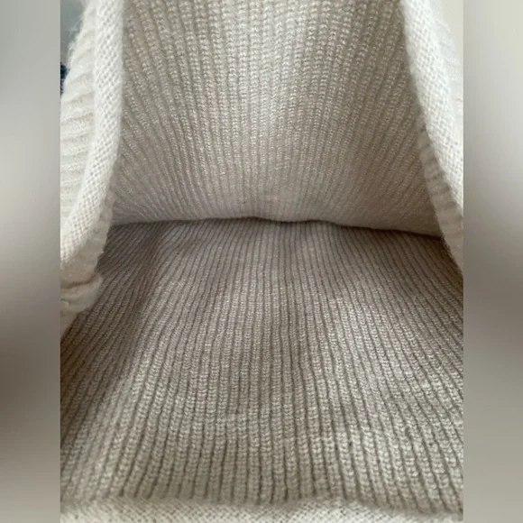 Alpaca wool Sweater - Picture 6 of 11